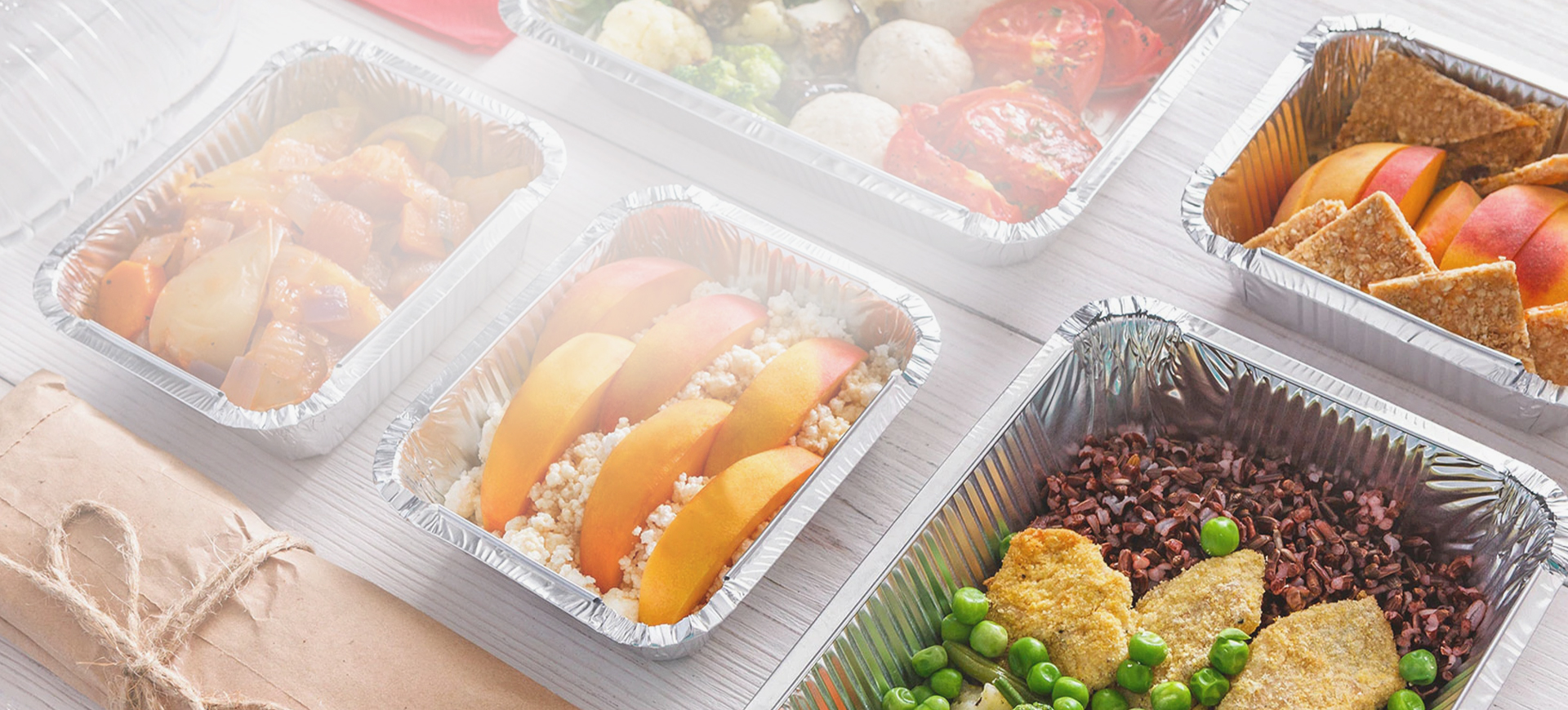 Contenitore per alimenti in foglio di alluminio 