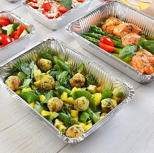 L'essenziale e versatile in cucina: perché i contenitori per alimenti in foglio di alluminio argentato brillano